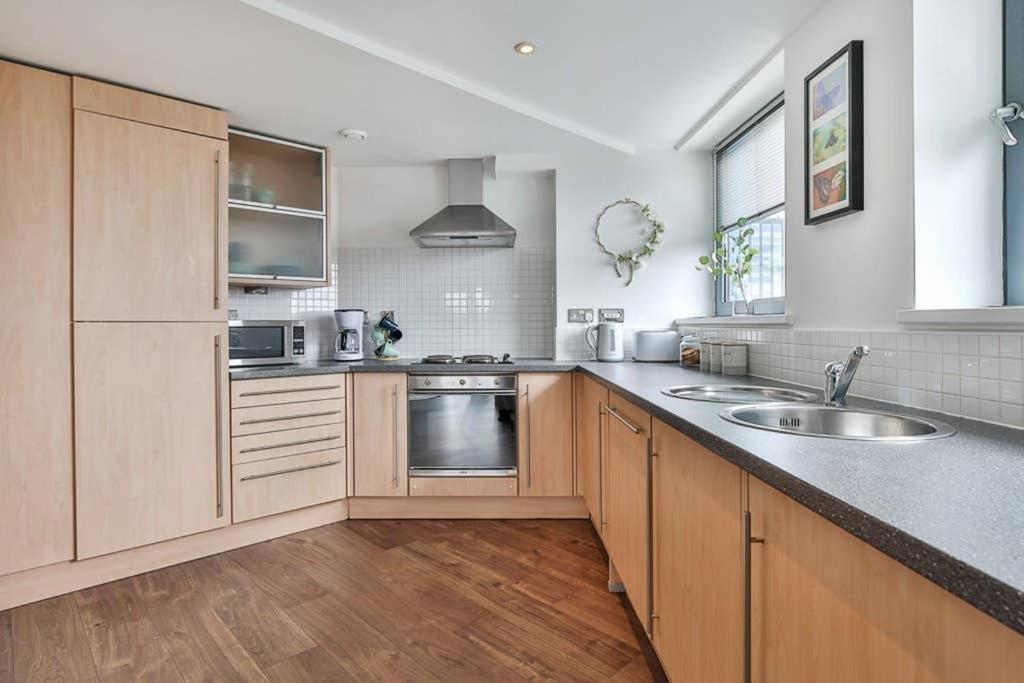 The Exclusive Gem Of Leeds - Sleeps 8 Apartment Exterior foto