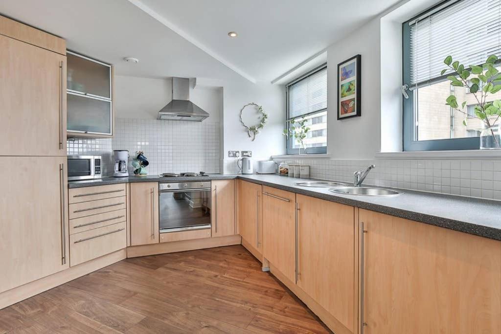 The Exclusive Gem Of Leeds - Sleeps 8 Apartment Exterior foto